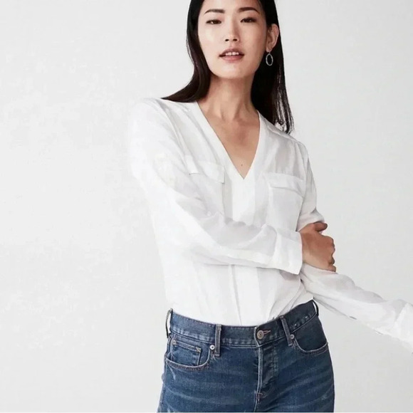 Express white two patch pocket shirt blouse with roll up sleeve Small - Picture 2 of 12